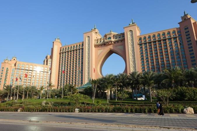 360截圖20231202182315791 EPS外墻裝飾線條的外觀精美,可以模仿天然石材、木材等材料的紋理和質(zhì)感。