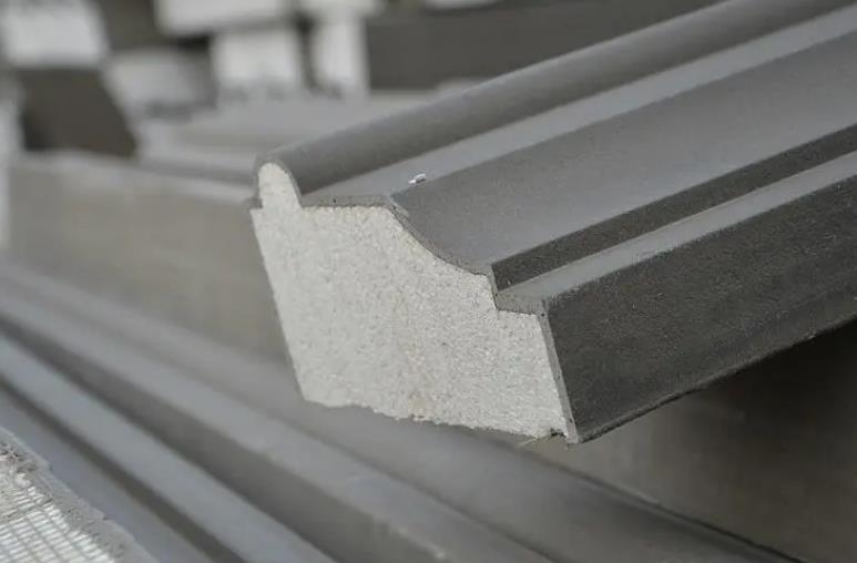 EPS裝飾線條具有良好的耐候性，能夠在各種氣候條件下保持美觀。