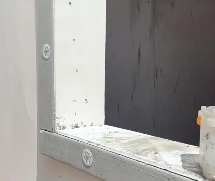 EPS窗套線條之前，首先需要準(zhǔn)備好所需的材料